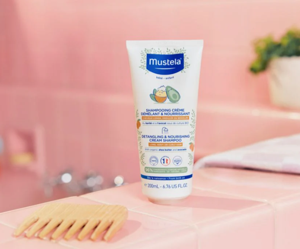 Mustela -  Shampoo Nutriente Districante 200 ml